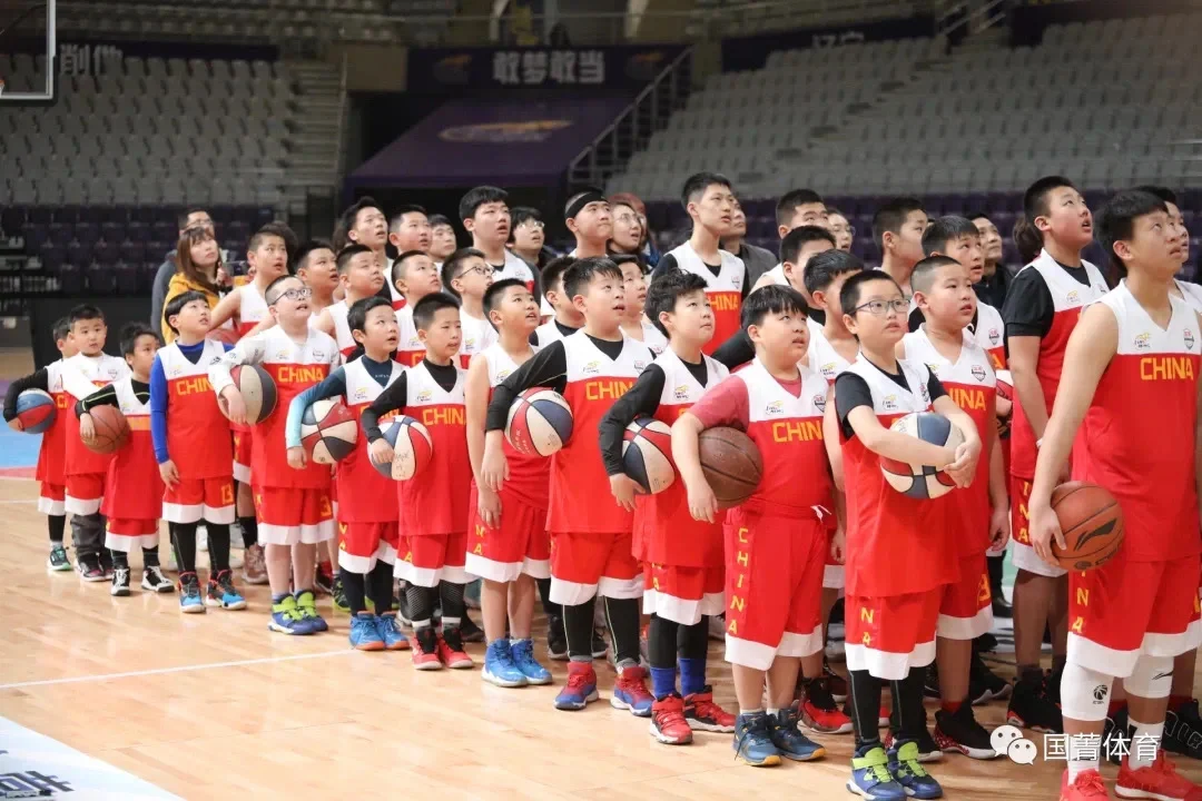 开云官方网站-青少年篮球运动员心理调适项目深入基层，保障身心健康的简单介绍