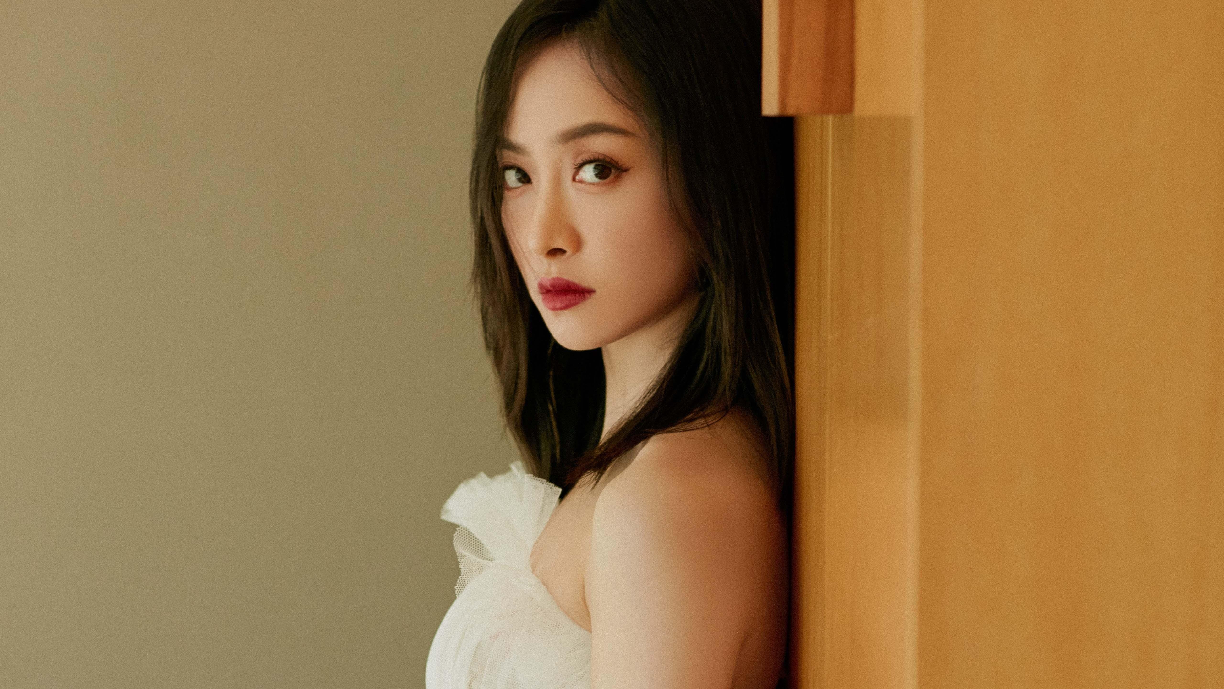 开云官方网站-曼联后卫因伤缺席关键欧冠比赛，球队备战受影响，曼联欧冠阵容