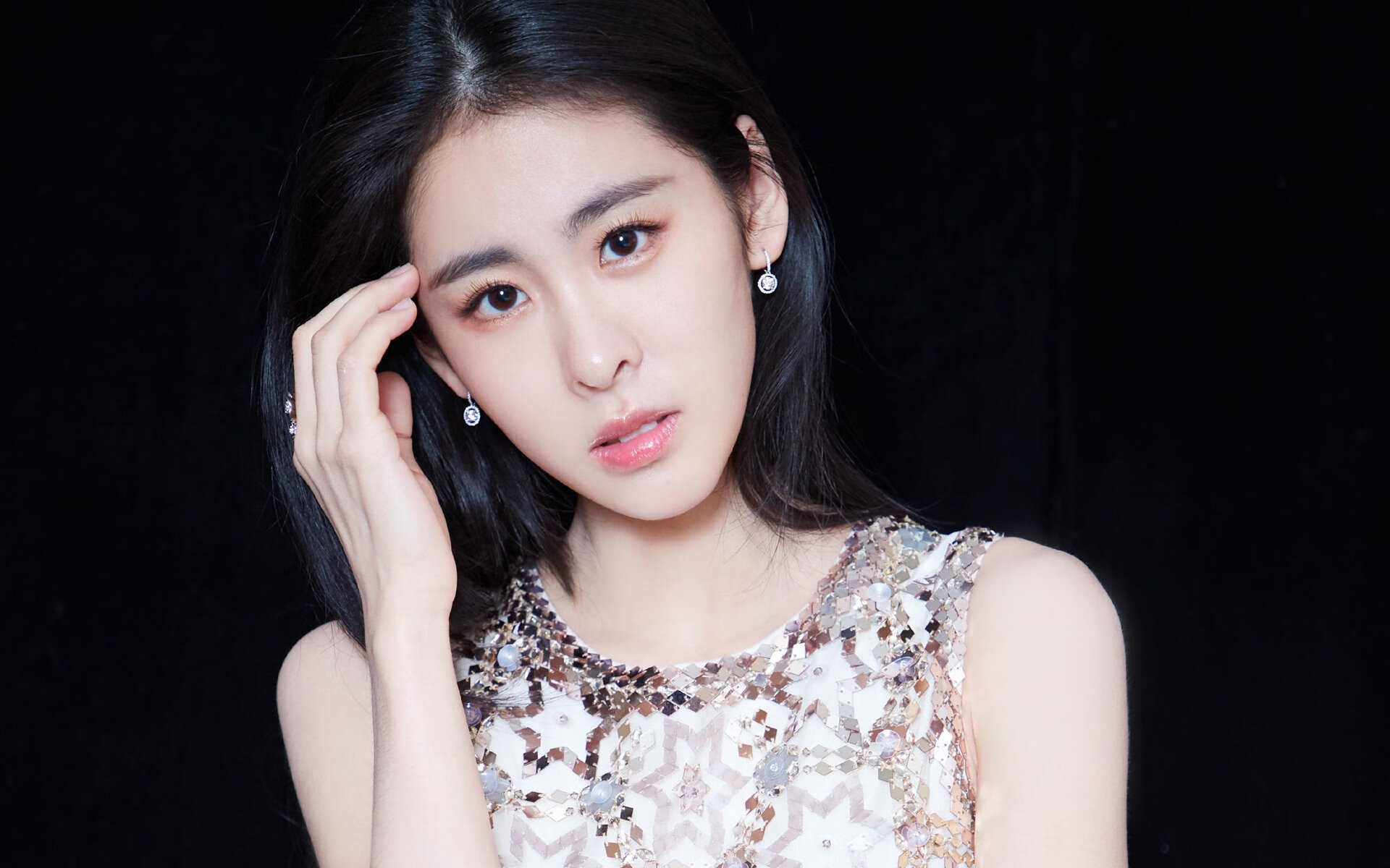 足球政策制定是否考虑地域发展不均问题,足球规划政策